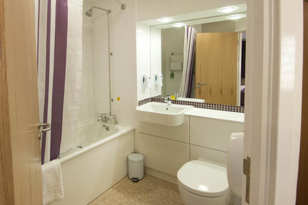 Premier Inn Newport/Telford Newport  Esterno foto